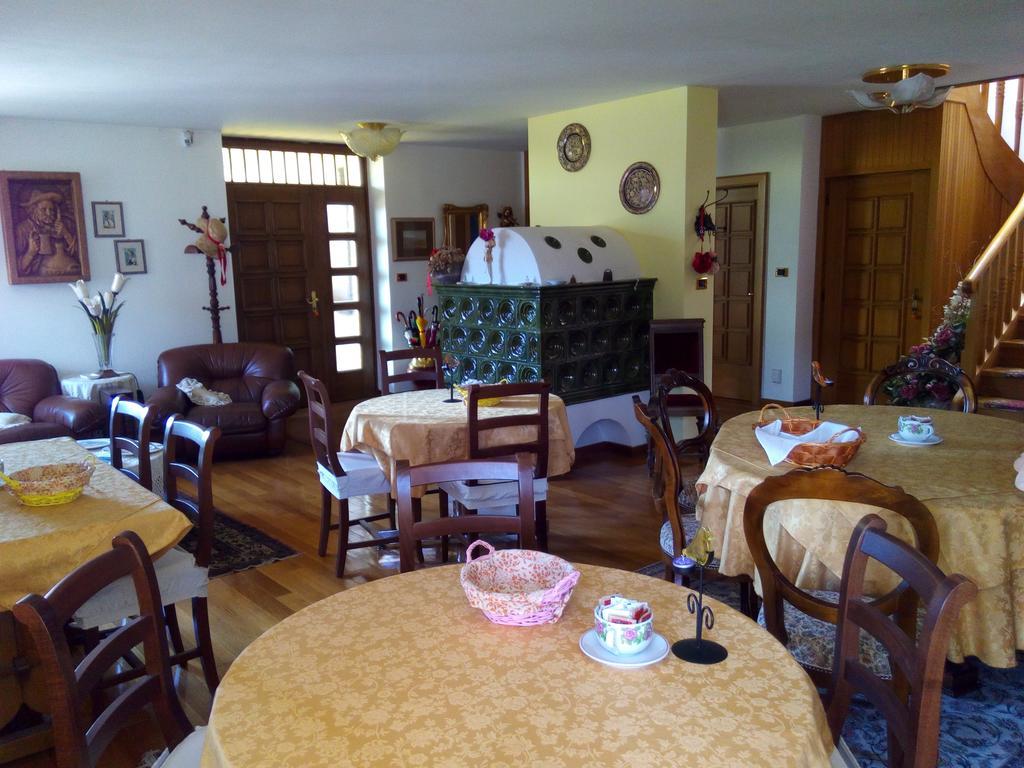 B&B Casa Bazzanella カヴァレーゼ エクステリア 写真